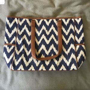 New! Thirty-One Cindy Tote